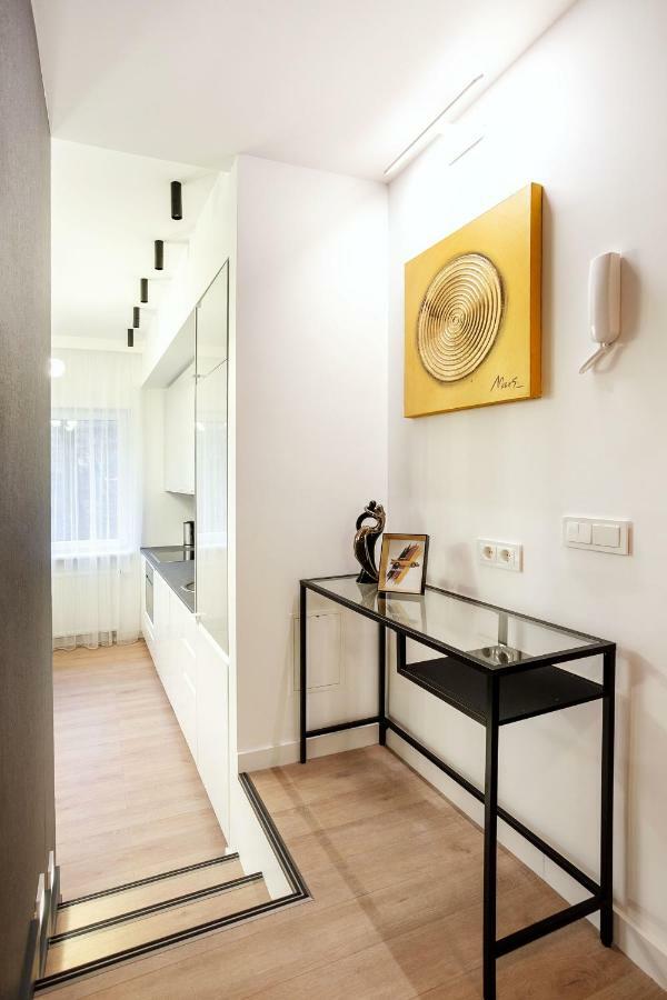 Luxury For Everyone - Hills Park Lux Apartments 2 Вилнюс Екстериор снимка